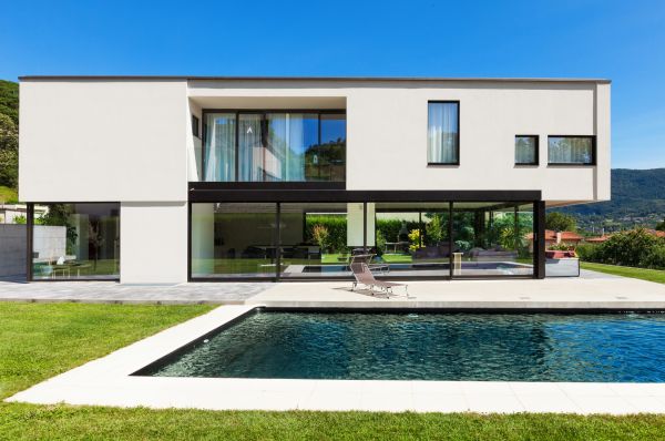 Cost of Poolside Concrete Construction in Baytown